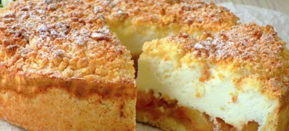 Torta de maçã,derrete na boca! Simples e muito gostoso .... Ver mais - Receitas De Ouro