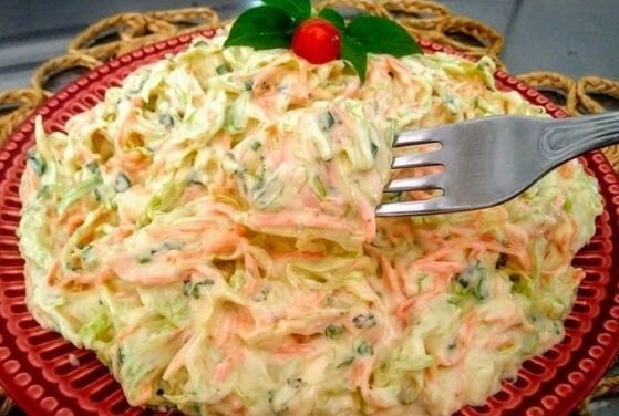 Salada de Repolho Cremosa - RECEITAS DE MÃE - Receitas De Ouro