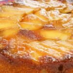 Torta de Maçã Caramelizada - RECEITAS DE MÃE Design-sem-nome-2024-04-20T103450.418-e1713620212195