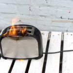 Todos devem desligar este eletrodoméstico da cozinha antes de dormir para evitar um incêndio Imagem da página de origem