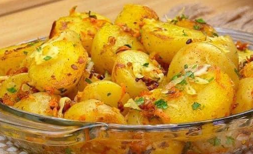 Batatas com Cebola: Sabor Inesquecível na Simplicidade