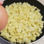 Omelete de Batatas da Vovó: Sabor Inesquecível! 8a482754-0d8e-419d-bb8c-8b849e7b7219